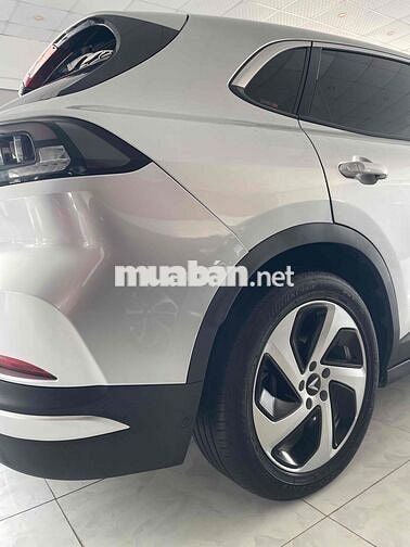 Xe điện Vinfast VF8 Eco 2023 Xám