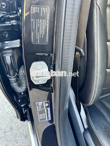 Mercedes-Benz C180 Đen bản đặc biệt 2020 60k km