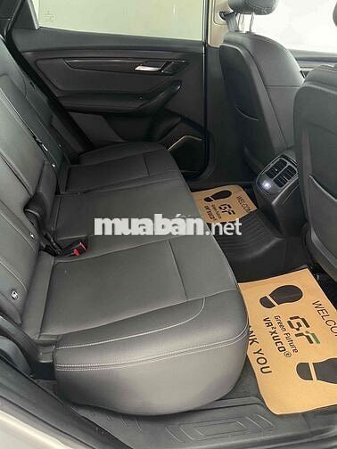 Xe điện Vinfast VF8 Eco 2023 Xám