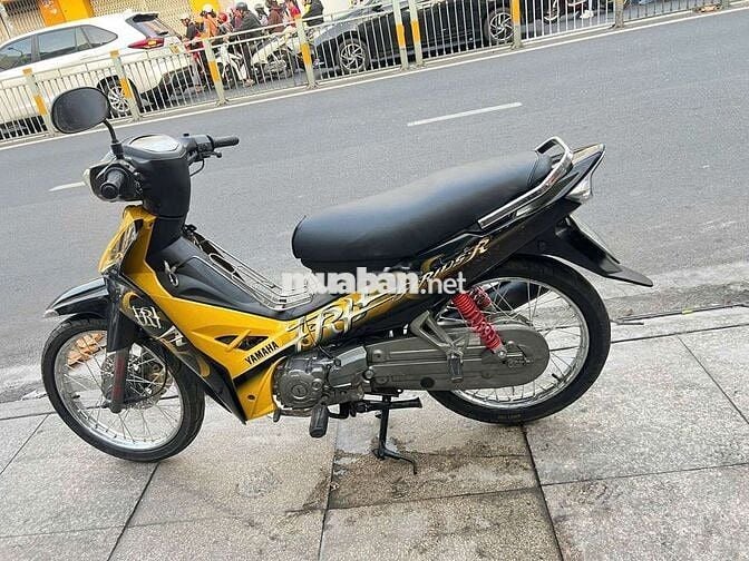 Yamaha Sirius RC 2012 Đen vàng