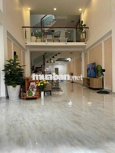 Cần bán nhà đẹp Hẻm 7m Thành Thái, Q10 (DT hơn 107m2). Giá 7Tỷ950 TL