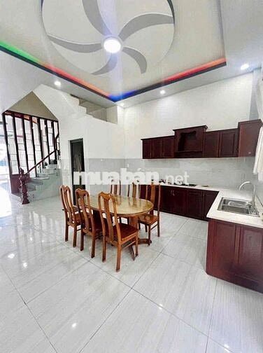 Nhà trệt 3 lầu trục chính KDC Văn Hoá Tây Đô