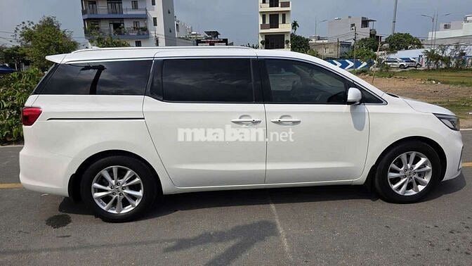 Kia Sedona 2019 Trắng 87167 km