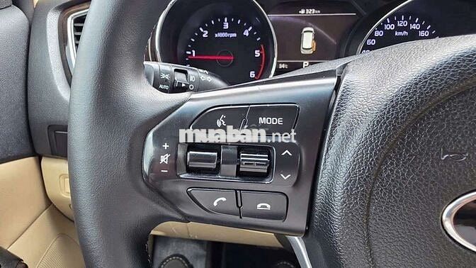 Kia Sedona 2019 Trắng 87167 km