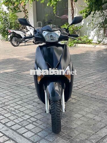 Honda Lead 2010 zin êm trả 5tr5 nhận xe