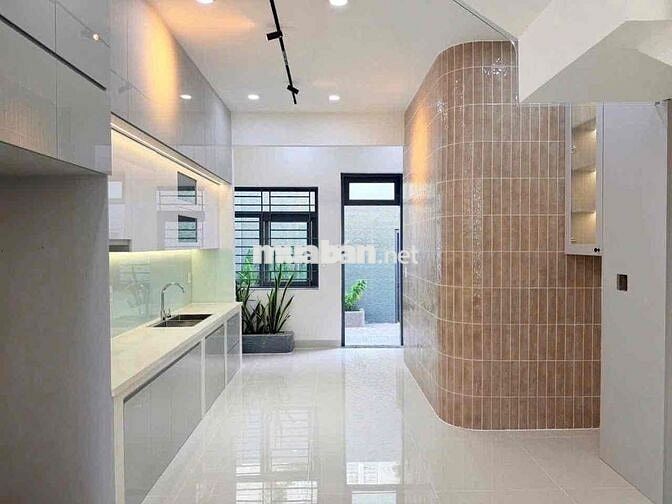 Bán nhà 3 tầng gần trường Somg Ngữ Lạc Hồng - Biên Hoà