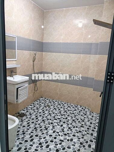 cho thuê có 10t thôi a chị ơi 2lầu điều hòa tủ quần áo 