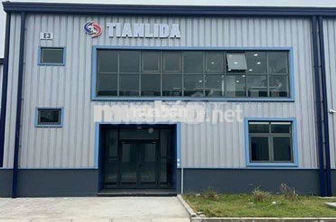 CÔNG NHÂN LẮP RÁP LINH KIỆN ĐIỆN TỬ