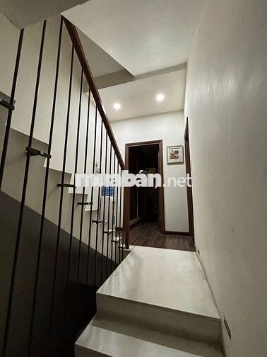 BÁN NHÀ MT  6 TẦNG MỚI ĐẸP + HẦM,   BA VÌ ,P4, TB GIÁ 22 TỶ TL MẠNH