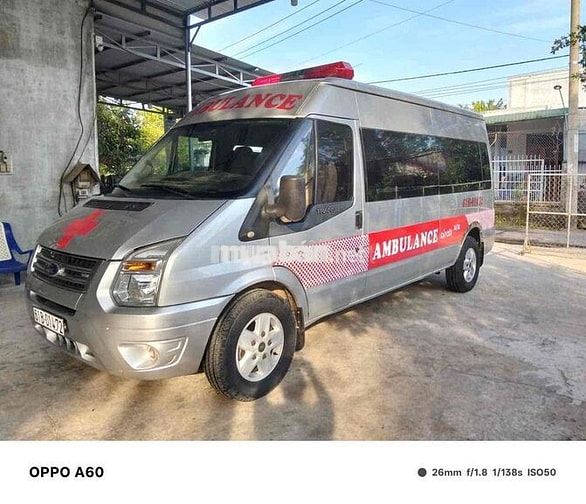 Ford Transit 2015 cứu thương