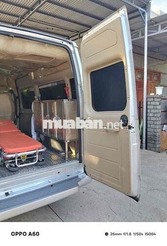 Ford Transit 2015 cứu thương