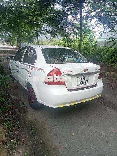 Chevrolet gentra màu Trắng