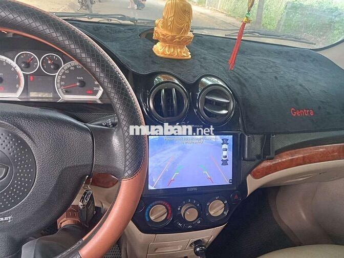 Chevrolet gentra màu Trắng