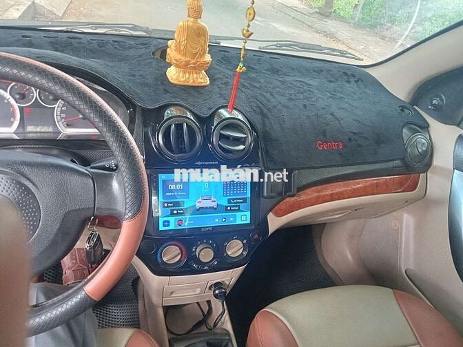 Chevrolet gentra màu Trắng