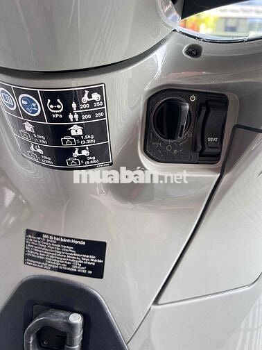 Honda SH 350i 2023 Xám Đã sử dụng