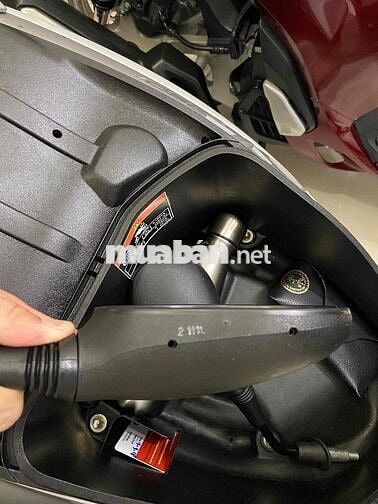 SH Ý Trắng 150 đầu 109  vỏ còn rin theo xe