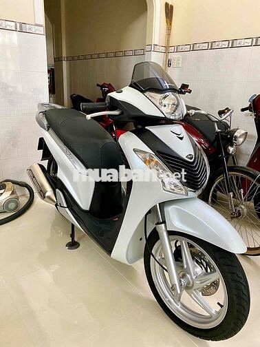 SH Ý Trắng 150 đầu 109  vỏ còn rin theo xe