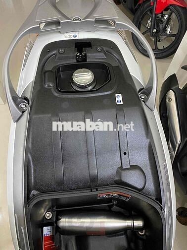 SH Ý Trắng 150 đầu 109  vỏ còn rin theo xe