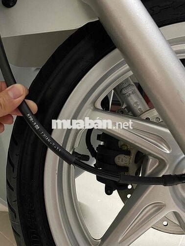 SH Ý Trắng 150 đầu 109  vỏ còn rin theo xe