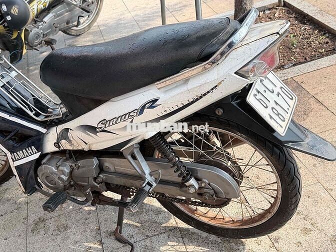 Yamaha Sirius 2011 Trắng - Xanh