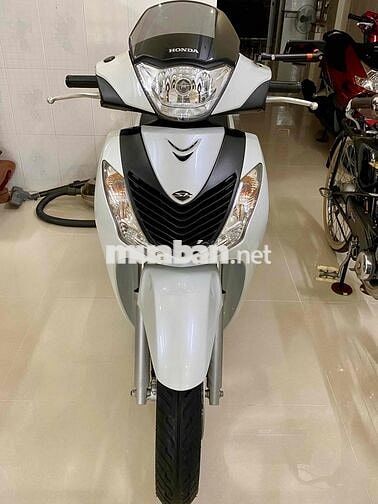 SH Ý Trắng 150 đầu 109  vỏ còn rin theo xe