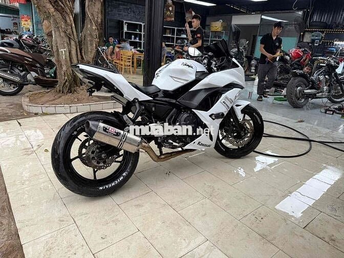 Kawasaki Ninja 650