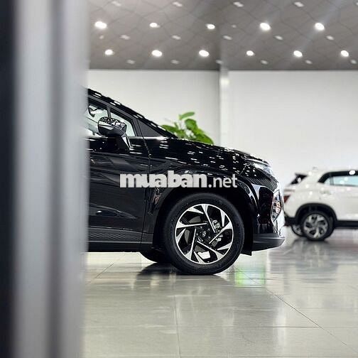 Hyundai Custin 1.5 Đặc biệt Đen