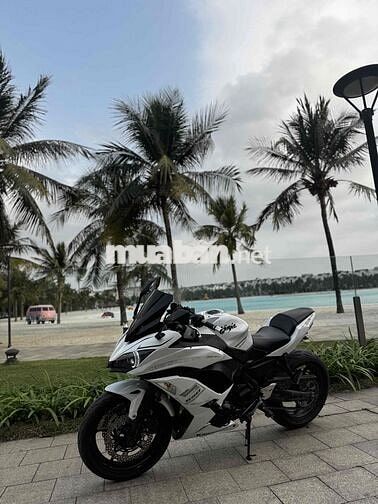 Kawasaki Ninja 650