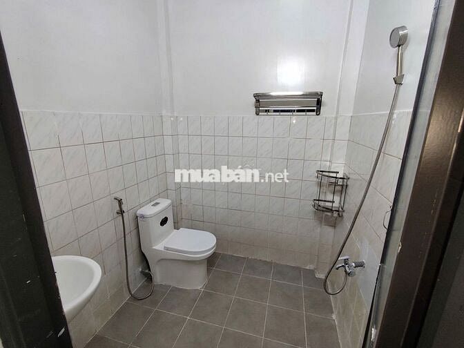 Phòng Mới  Full Nội Thất Chợ Việt Lập 3 phút ra Phạm Văn Đồng