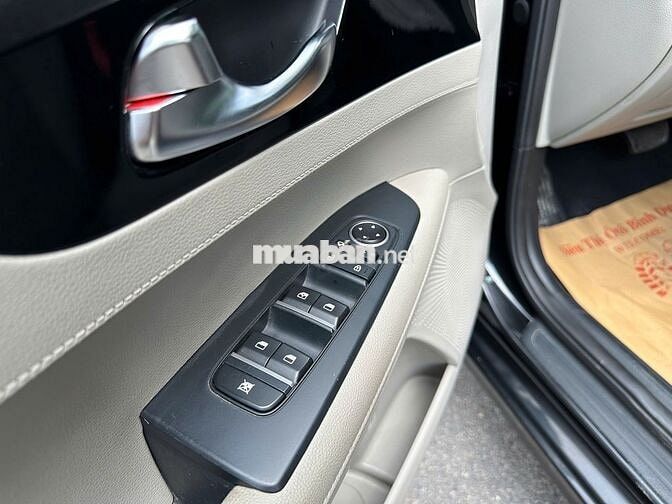 KIA Cerato 2019 1.6 Luxury Đen