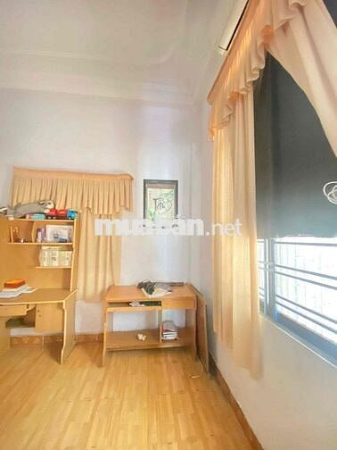 cần tìm bạn nữ thuê phòng ngay trung tâm thành phố đường Hoàng Diệu