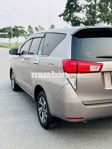 Toyota Innova 2021 2.0E MT Nâu
