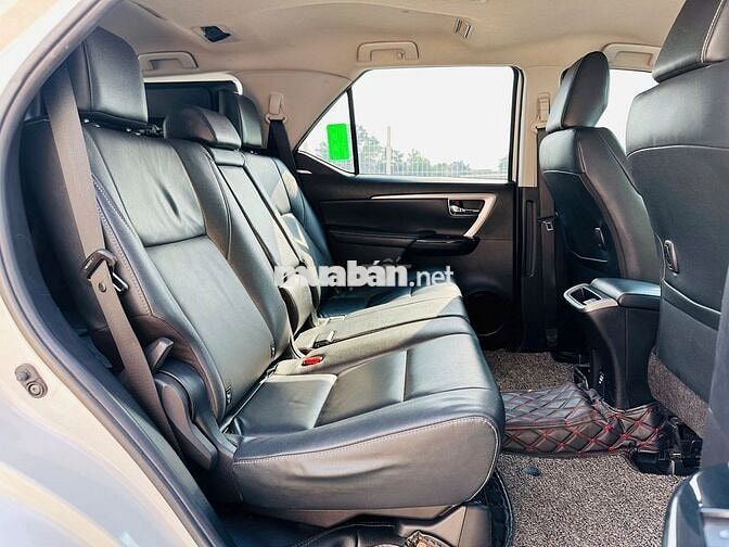 Fortuner 2020 Dầu 2.4 4x2 AT 110.000 km Trắng