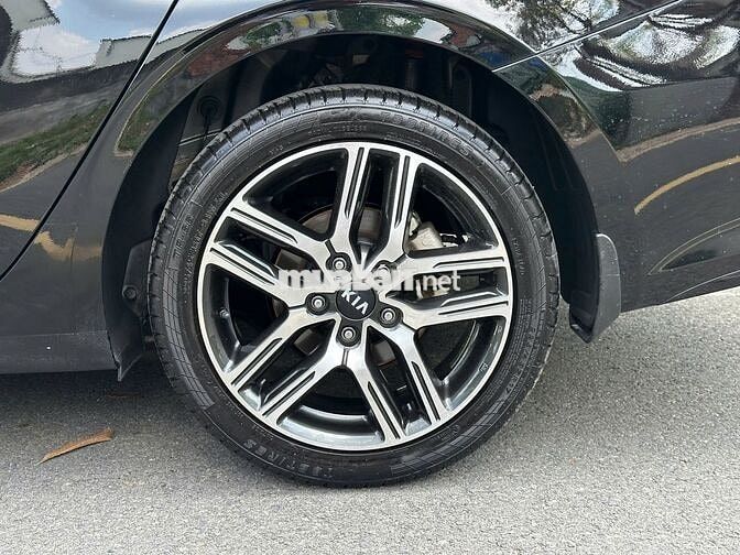 KIA Cerato 2019 1.6 Luxury Đen