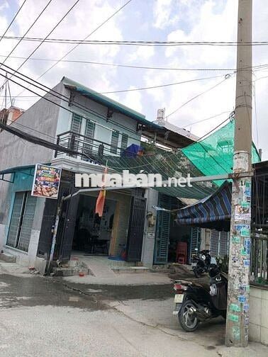 nhà 1 lầu 2 phòng ngủ.hướng tây nam 