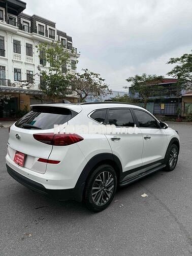Hyundai Tucson 2021 Xăng 80000 km Trắng