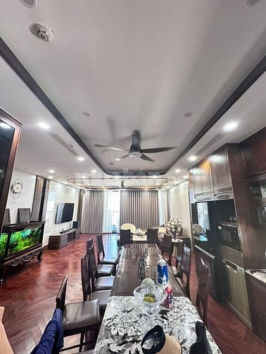 Bán Nhà Mặt Phố KD Trung Phụng, Đống Đa 98m, 9 tầng, mt 6.3m, 93 tỷ