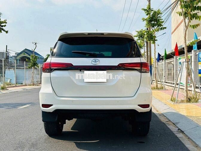 Fortuner 2020 Dầu 2.4 4x2 AT 110.000 km Trắng