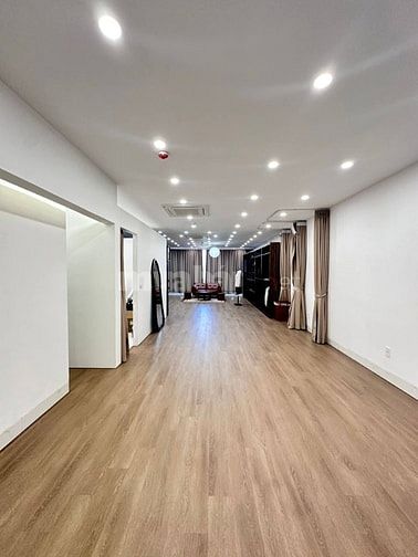 Bán Nhà Mặt Phố KD Trung Phụng, Đống Đa 98m, 9 tầng, mt 6.3m, 93 tỷ