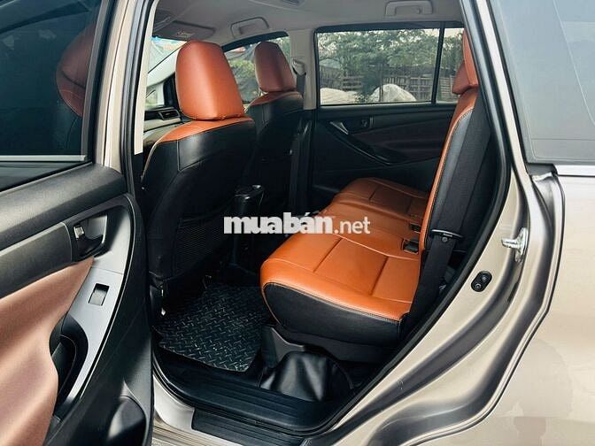 Toyota Innova 2021 2.0E MT Nâu