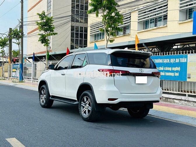 Fortuner 2020 Dầu 2.4 4x2 AT 110.000 km Trắng