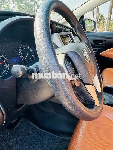 Toyota Innova 2018 2.0E MT Bạc