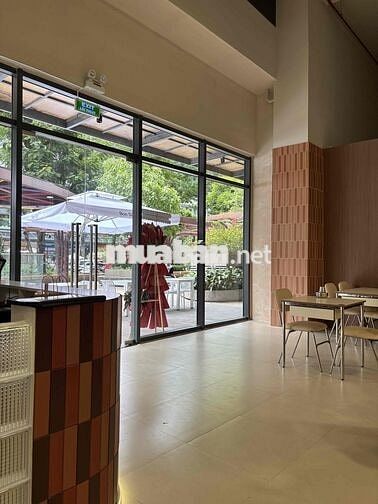 NHÀ HÀNG BON SIK TUYỂN DỤNG TẠP VỤ RỬA CHÉN