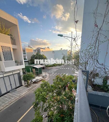 Đất + Nhà 3 tầng KĐT Nam Vĩnh Hải - 220m2 - đã hoàn công, full nội thấ