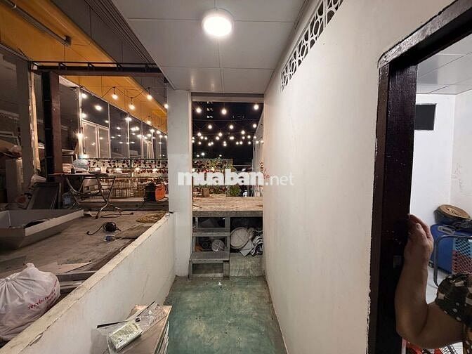 Sốc - MT Trần Cao Vân ngang 11m rất hiếm có ngay Hồ Con Rùa Q3 !!!