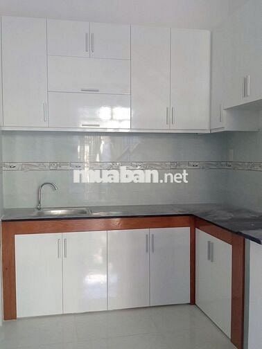 Nhà đẹp vuông vức Nguyễn Văn Luông, P.12, Q.6, giá 2,46 tỷ, 3,5x 8,2m