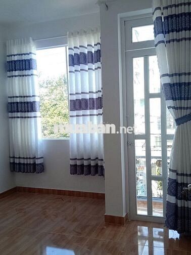 Nhà đẹp vuông vức Nguyễn Văn Luông, P.12, Q.6, giá 2,46 tỷ, 3,5x 8,2m