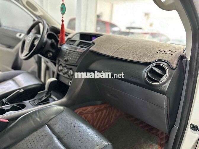 Mazda BT 50 2015 2.2 AT 2WD -
