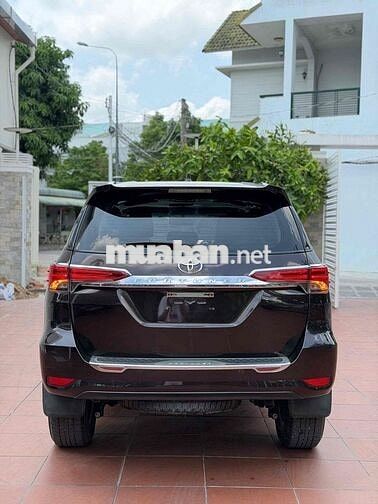 Toyota Fortuner 2017 Nâu