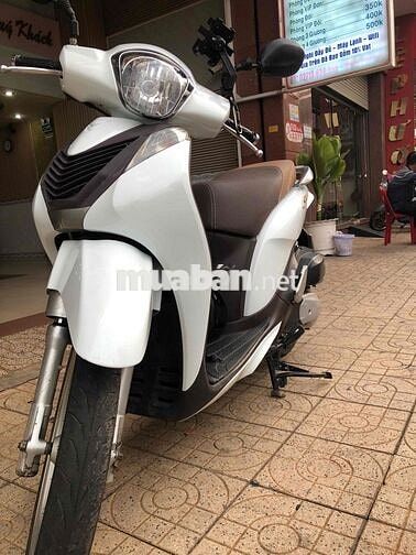 Honda SH Mode màu Trắng